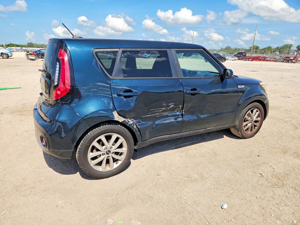 Продажа на аукционе авто 2017 Kia Soul, vin: KNDJP3A52H7425041, номер лота: 64445146