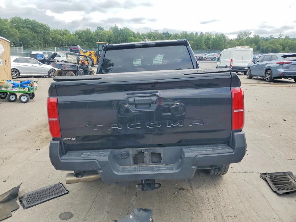 64938386 :رقم المزاد ، 3TYKD5HN3ST039082 vin ، 2025 Toyota Tacoma مزاد بيع