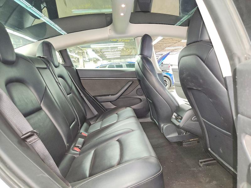 65931276 :رقم المزاد ، 5YJ3E1EAXNF288205 vin ، 2022 Tesla Model 3 مزاد بيع