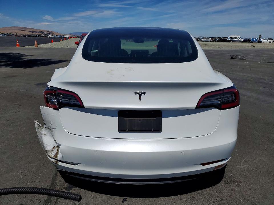 65720186 :رقم المزاد ، 5YJ3E1EA8LF633258 vin ، 2020 Tesla Model 3 مزاد بيع