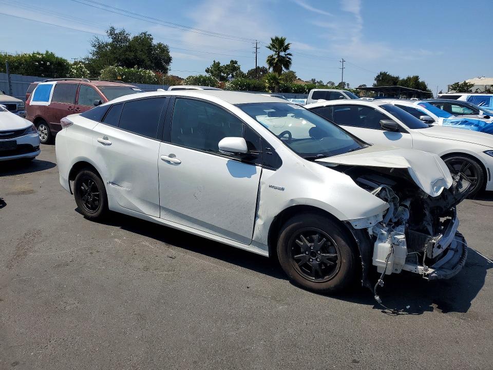 65222646 :رقم المزاد ، JTDKARFU3G3501803 vin ، 2016 Toyota Prius مزاد بيع