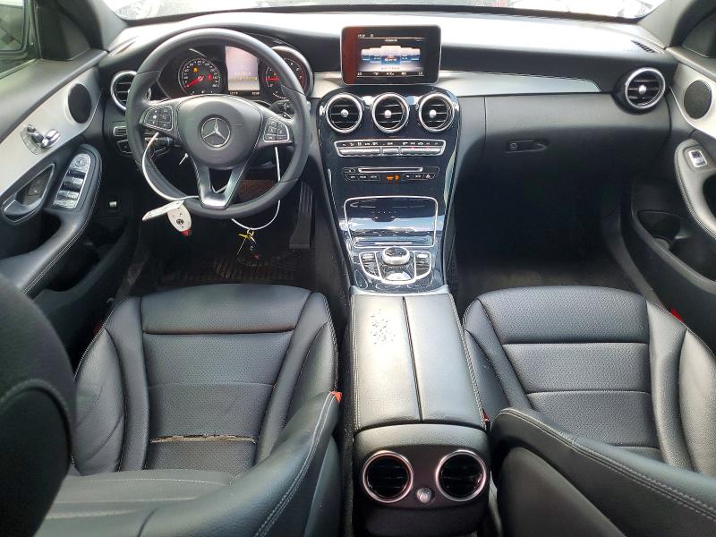 67155846 :رقم المزاد ، 55SWF4JB9JU260110 vin ، 2018 Mercedes-benz C مزاد بيع