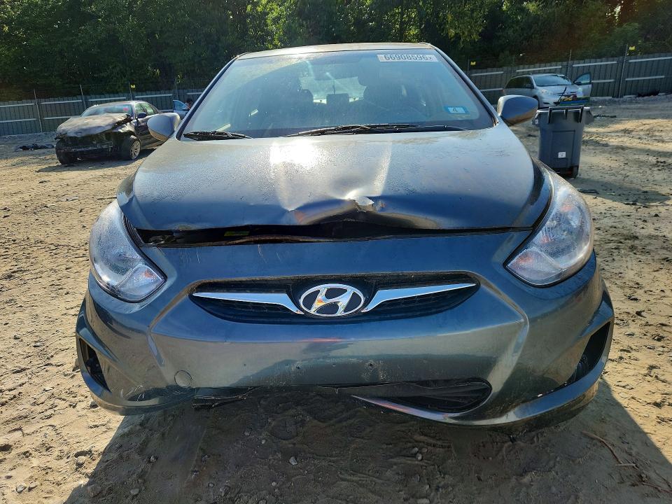 66908596 :رقم المزاد ، KMHCU4AE1DU294005 vin ، 2013 Hyundai Accent مزاد بيع
