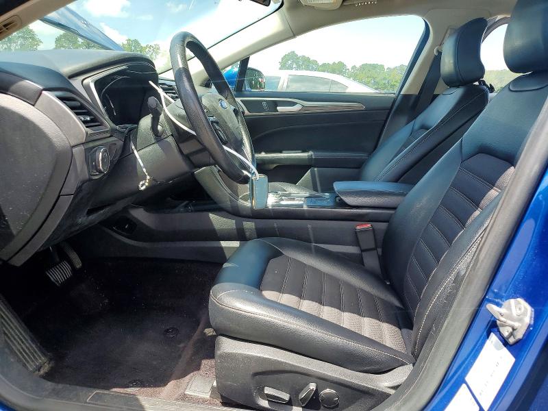 64008386 :رقم المزاد ، 3FA6P0LU4HR357722 vin ، 2017 Ford Fusion مزاد بيع