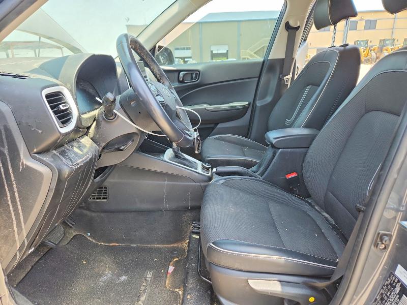 63539646 :رقم المزاد ، KMHRC8A39PU260899 vin ، 2023 Hyundai Venue مزاد بيع