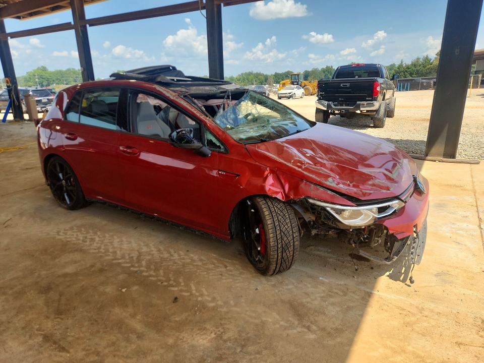2024 Volkswagen Gti მანქანა იყიდება აუქციონზე, vin: WVW2A7CD9RW168890, აუქციონის ნომერი: 64513136
