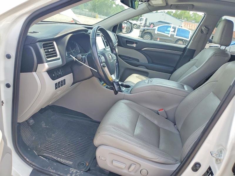 Продаж на аукціоні авто 2018 Toyota Highlander, vin: 5TDDZRFH5JS826513, номер лоту: 64695036