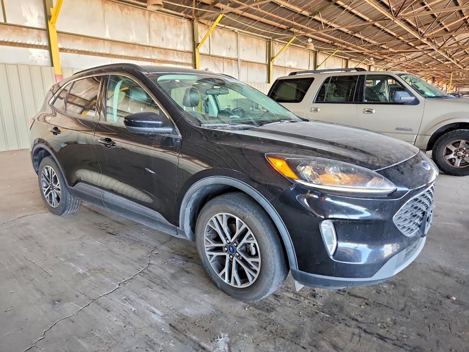 Продаж на аукціоні авто 2021 Ford Escape, vin: 1FMCU9H65MUA64592, номер лоту: 65759776