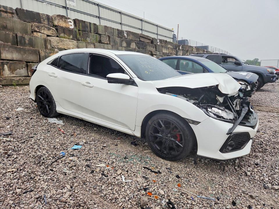 64917146 :رقم المزاد ، SHHFK7H59HU220200 vin ، 2017 Honda Civic مزاد بيع