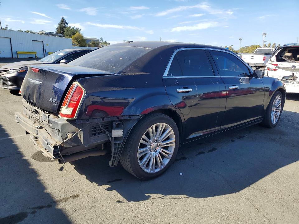 2011 Chrysler 300c მანქანა იყიდება აუქციონზე, vin: 2C3CA6CT5BH531295, აუქციონის ნომერი: 64617266