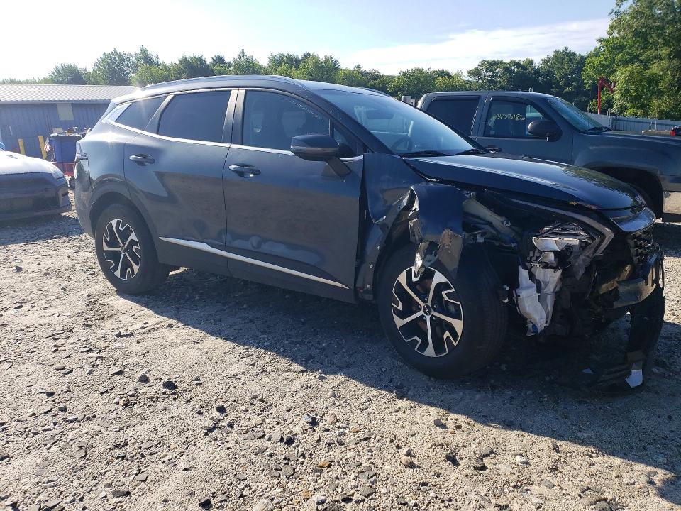 63494206 :رقم المزاد ، KNDPVCAG0P7053800 vin ، 2023 Kia Sportage مزاد بيع