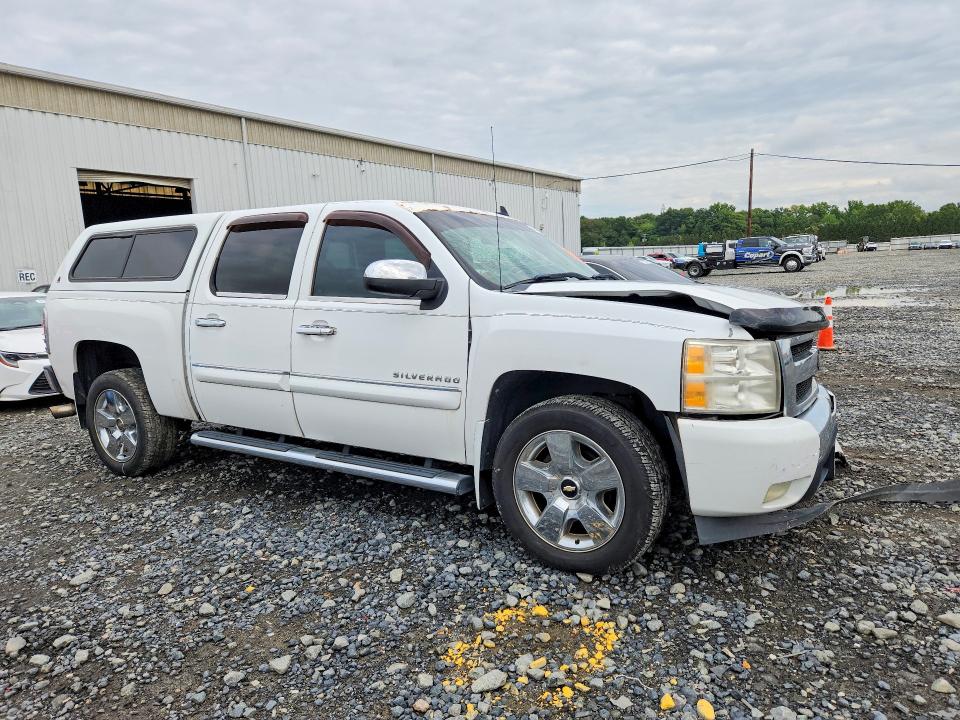 67268556 :رقم المزاد ، 3GCPCSE03BG379522 vin ، 2011 Chevrolet Silverado مزاد بيع