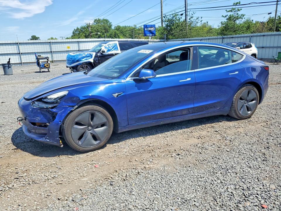 2019 Tesla Model 3 მანქანა იყიდება აუქციონზე, vin: 5YJ3E1EA2KF427139, აუქციონის ნომერი: 63909476