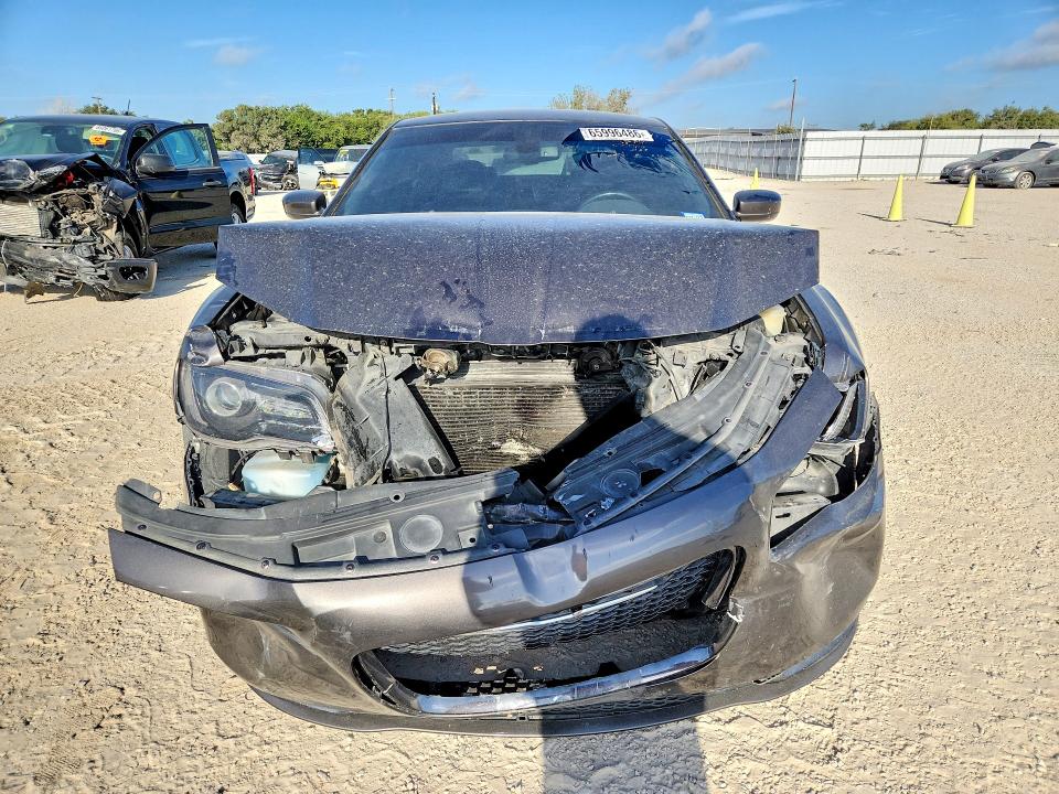 2019 Chrysler 300 მანქანა იყიდება აუქციონზე, vin: 2C3CCAGGXKH569793, აუქციონის ნომერი: 65996486