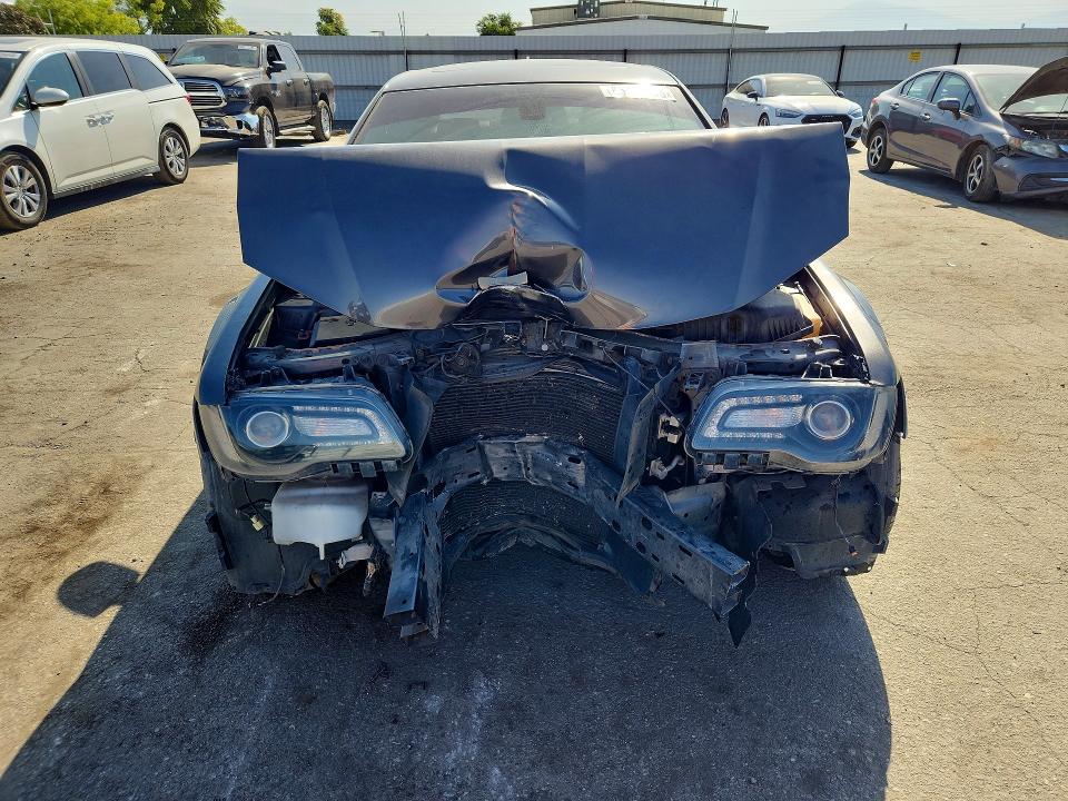 Aukcja sprzedaży 2015 Chrysler 300, vin: 2C3CCABG1FH802926, numer aukcji: 66730796