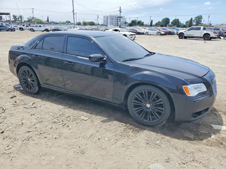 2013 Chrysler 300 მანქანა იყიდება აუქციონზე, vin: 2C3CCAAG2DH613295, აუქციონის ნომერი: 64956186