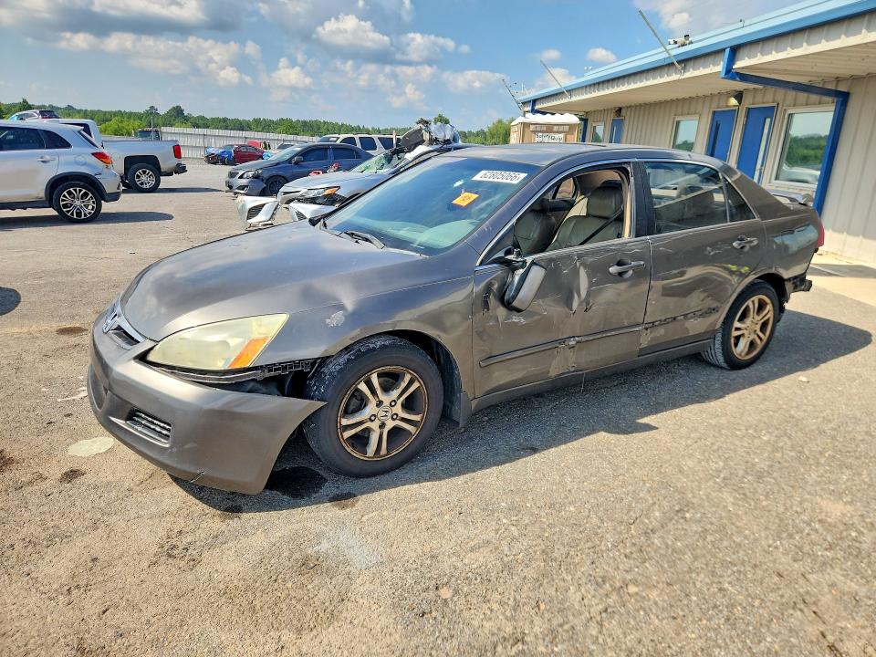 Продажа на аукционе авто 2006 Honda Accord, vin: 1HGCM56886A084682, номер лота: 62805066