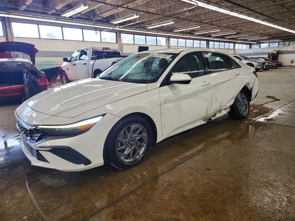 65938016 :رقم المزاد ، KMHLM4DG6RU664725 vin ، 2024 Hyundai Elantra مزاد بيع