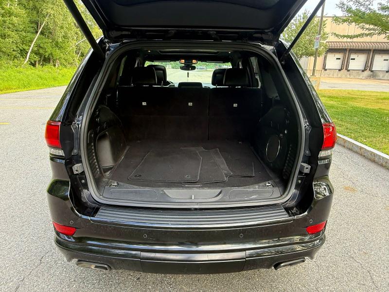 64322566 :رقم المزاد ، 1C4RJFBG9MC668661 vin ، 2021 Jeep Grand Cherokee مزاد بيع