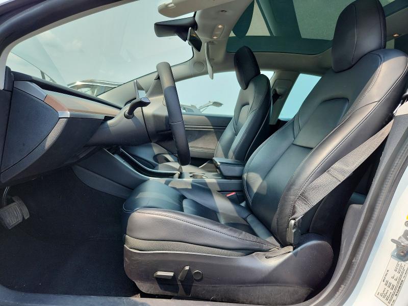 64054616 :رقم المزاد ، 5YJ3E1EB5LF637339 vin ، 2020 Tesla Model 3 مزاد بيع