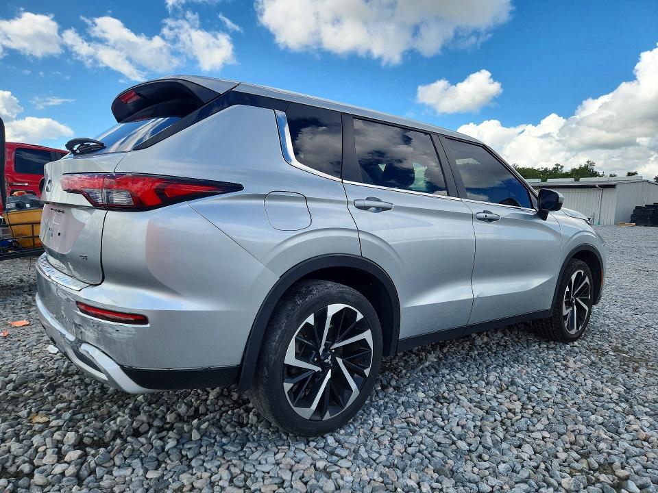 67287696 :رقم المزاد ، JA4J3VA85RZ040347 vin ، 2024 Mitsubishi Outlander مزاد بيع