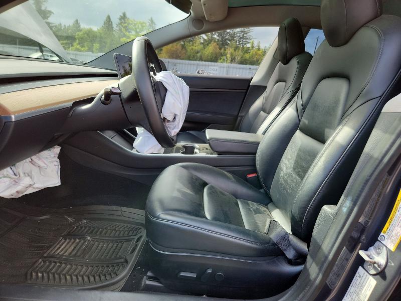 61702166 :رقم المزاد ، 5YJ3E1EAXLF720711 vin ، 2020 Tesla Model 3 مزاد بيع