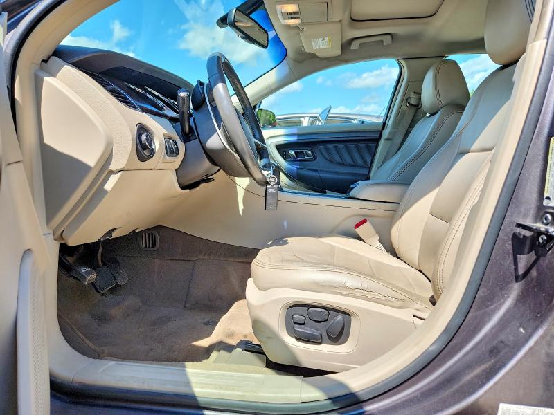 65192236 :رقم المزاد ، 1FAHP2HW7BG172125 vin ، 2011 Ford Taurus مزاد بيع