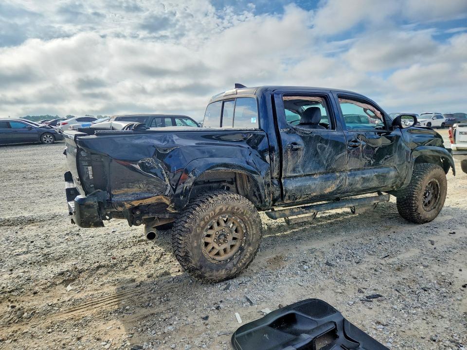 2017 Toyota Tacoma მანქანა იყიდება აუქციონზე, vin: 5TFAZ5CN1HX024079, აუქციონის ნომერი: 63664696