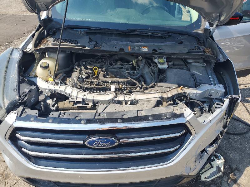 63909236 :رقم المزاد ، 1FMCU0GD2KUA80788 vin ، 2019 Ford Escape مزاد بيع