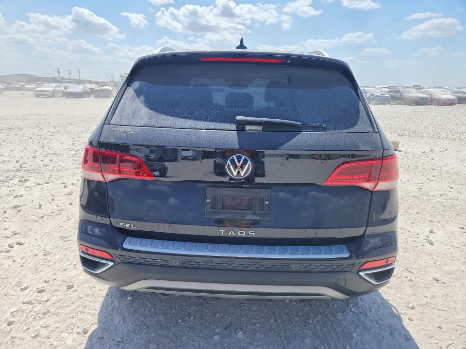 Продажа на аукционе авто 2022 Volkswagen Taos, vin: 3VV1X7B28NM011146, номер лота: 60930216