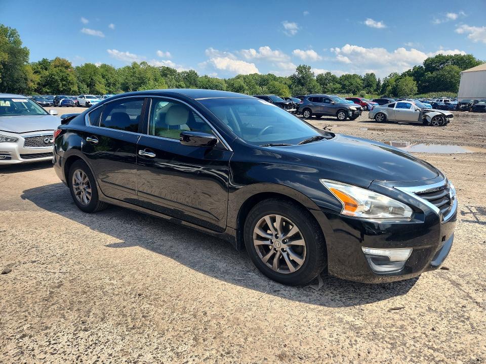 64607536 :رقم المزاد ، 1N4AL3AP0FN923511 vin ، 2015 Nissan Altima مزاد بيع