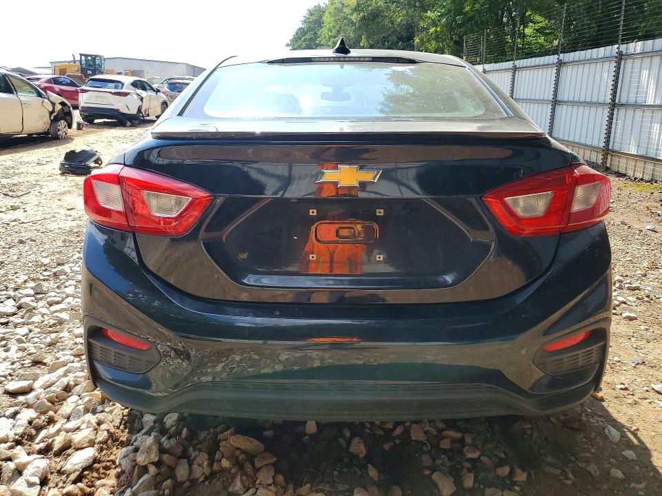 2017 Chevrolet Cruze მანქანა იყიდება აუქციონზე, vin: 1G1BE5SM2H7113032, აუქციონის ნომერი: 66573446