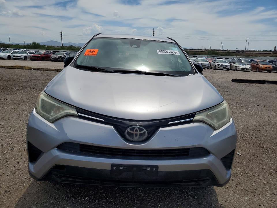 Продажа на аукционе авто 2018 Toyota Rav4, vin: JTMZFREV3JD128256, номер лота: 66589526