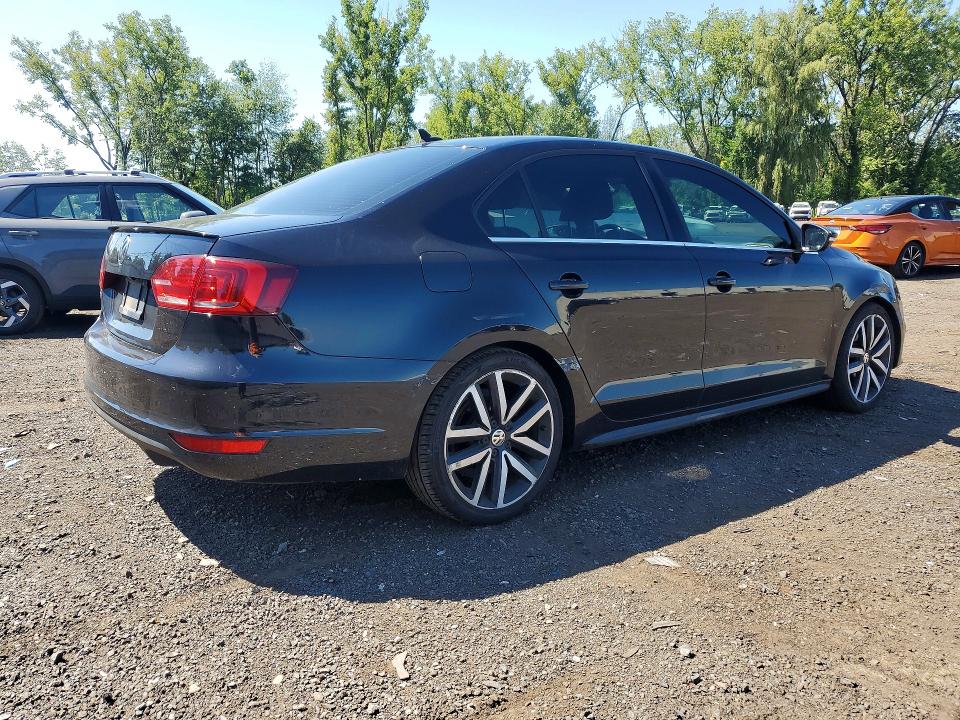 64620126 :رقم المزاد ، 3VW4T7AJXEM215234 vin ، 2014 Volkswagen Jetta مزاد بيع
