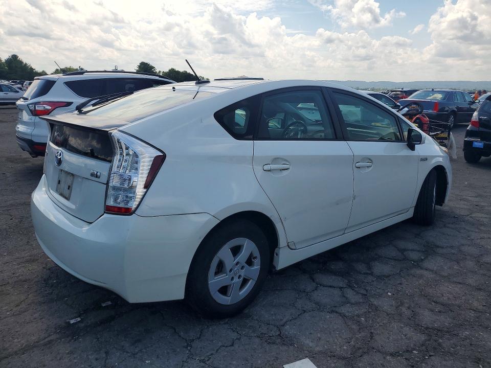 Продажа на аукционе авто 2011 Toyota Prius, vin: JTDKN3DU0B0327817, номер лота: 64259816