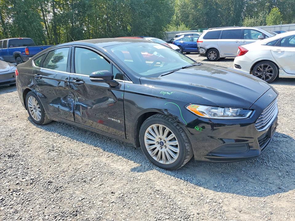 Продаж на аукціоні авто 2016 Ford Fusion, vin: 3FA6P0LUXGR343158, номер лоту: 64061416