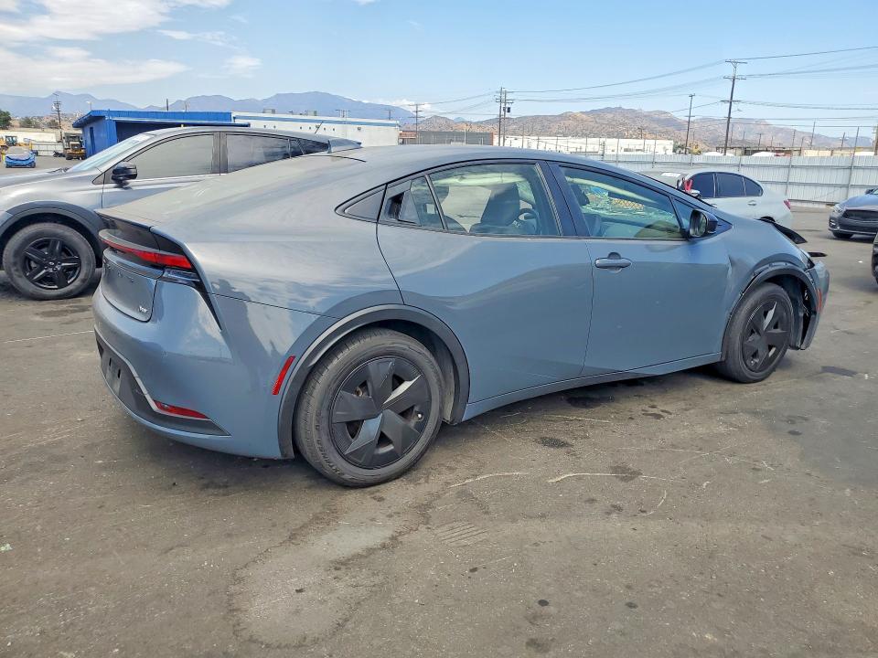 2024 Toyota Prius მანქანა იყიდება აუქციონზე, vin: JTDACAAUXR3025714, აუქციონის ნომერი: 64389056