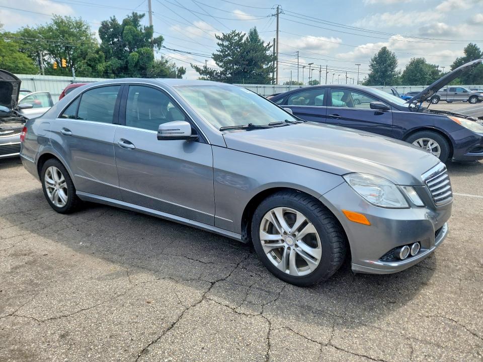 Aukcja sprzedaży 2011 Mercedes-benz E, vin: WDDHF8HB2BA266998, numer aukcji: 64916676