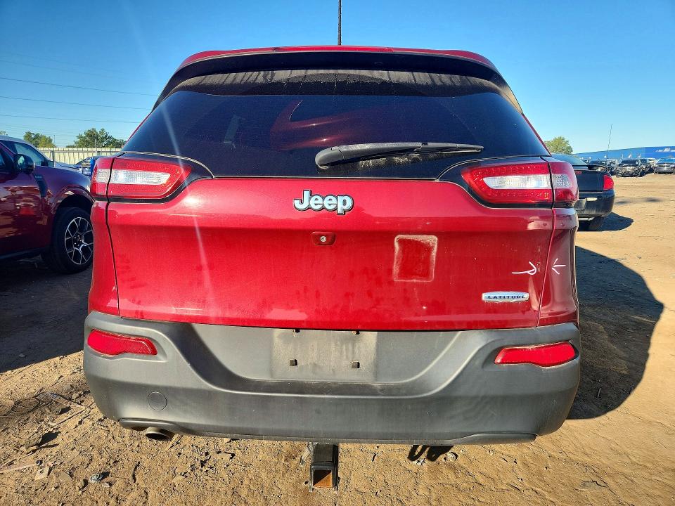 66930746 :رقم المزاد ، 1C4PJLCB8GW273933 vin ، 2016 Jeep Cherokee مزاد بيع