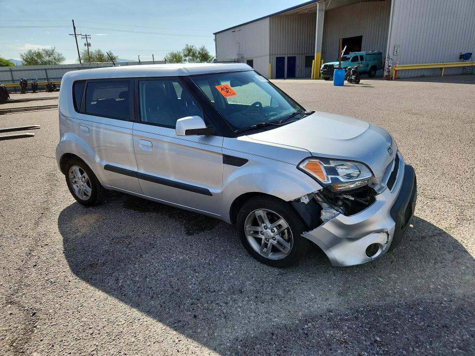 2010 Kia Soul მანქანა იყიდება აუქციონზე, vin: KNDJT2A24A7037245, აუქციონის ნომერი: 63924516