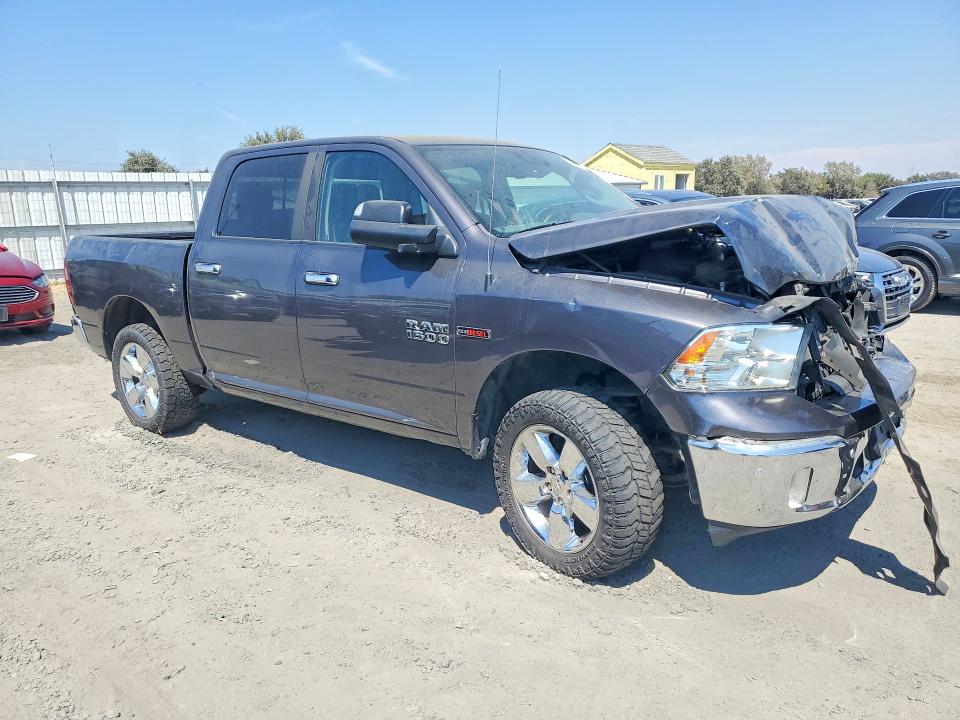 64952716 :رقم المزاد ، 1C6RR7LM0JS321943 vin ، 2018 Ram 1500 مزاد بيع