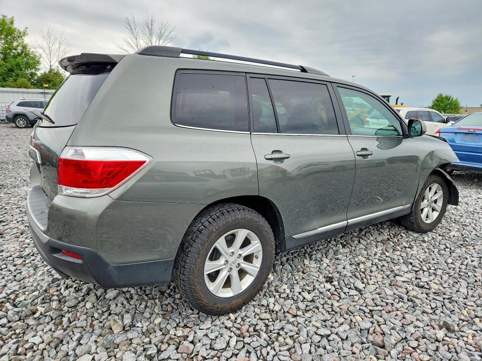 Продажа на аукционе авто 2011 Toyota Highlander, vin: 5TDBK3EH0BS068169, номер лота: 63927236