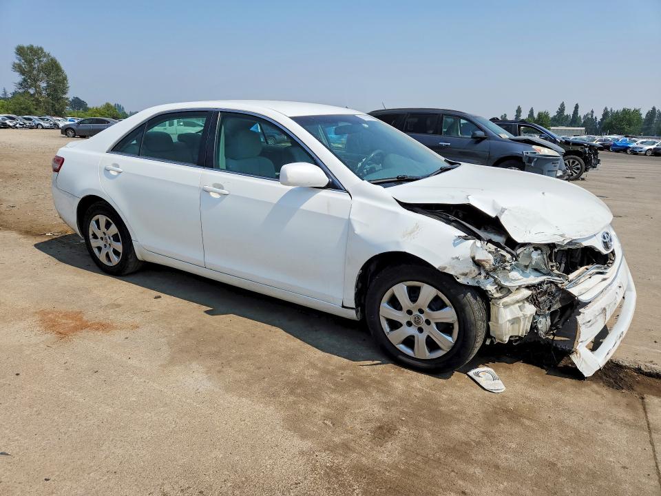 63791076 :رقم المزاد ، 4T4BF3EK8BR152060 vin ، 2011 Toyota Camry مزاد بيع