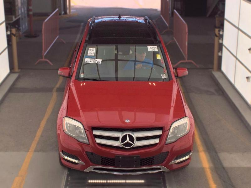 66848286 :رقم المزاد ، WDCGG0EB8FG389243 vin ، 2015 Mercedes-benz Glk مزاد بيع