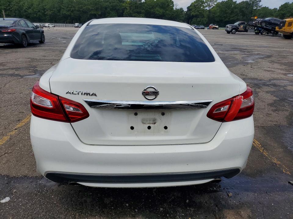 63648446 :رقم المزاد ، 1N4AL3APXHN360275 vin ، 2017 Nissan Altima مزاد بيع