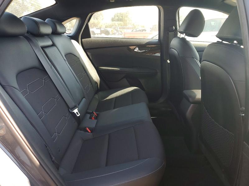 Продаж на аукціоні авто 2021 Kia Forte, vin: 3KPF34AD6ME354077, номер лоту: 64135666