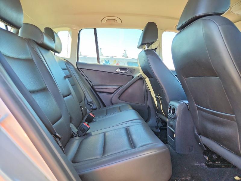 Продаж на аукціоні авто 2017 Volkswagen Tiguan, vin: WVGAV7AX7HK033700, номер лоту: 65849716