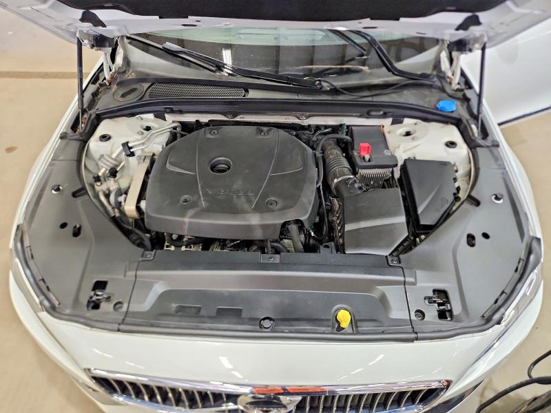 Продаж на аукціоні авто 2018 Volvo S90, vin: LVY992ML3JP004865, номер лоту: 64776856