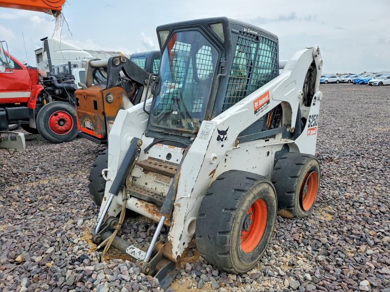 Продаж на аукціоні авто 2006 Bobcat S250, vin: 530914392, номер лоту: 63643886