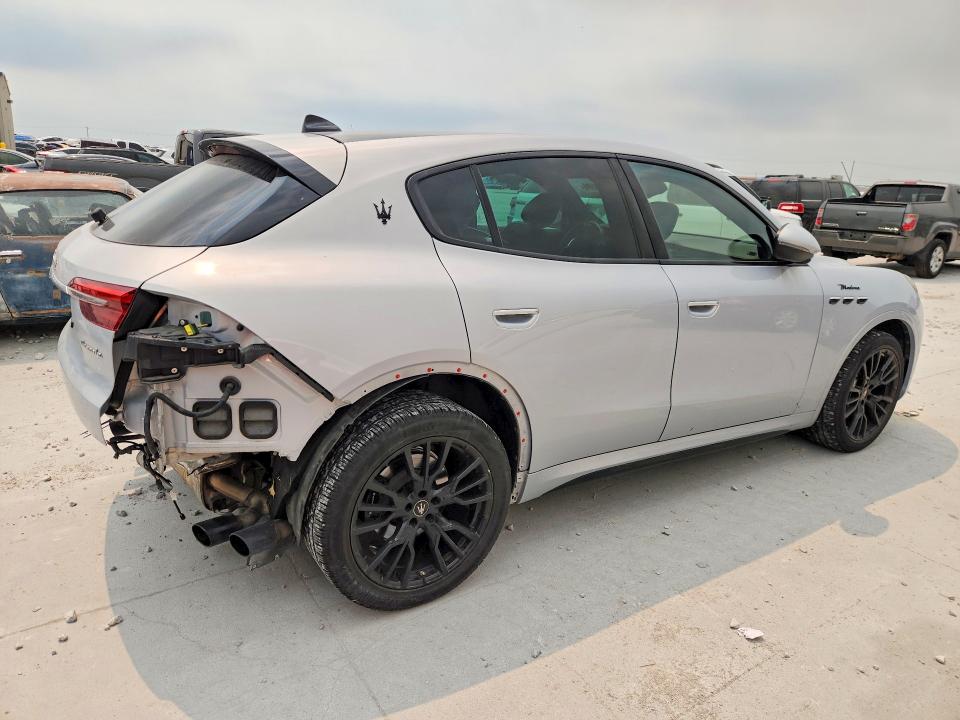 66398696 :رقم المزاد ، ZN6PMDBA4R7450656 vin ، 2024 Maserati Grecale مزاد بيع
